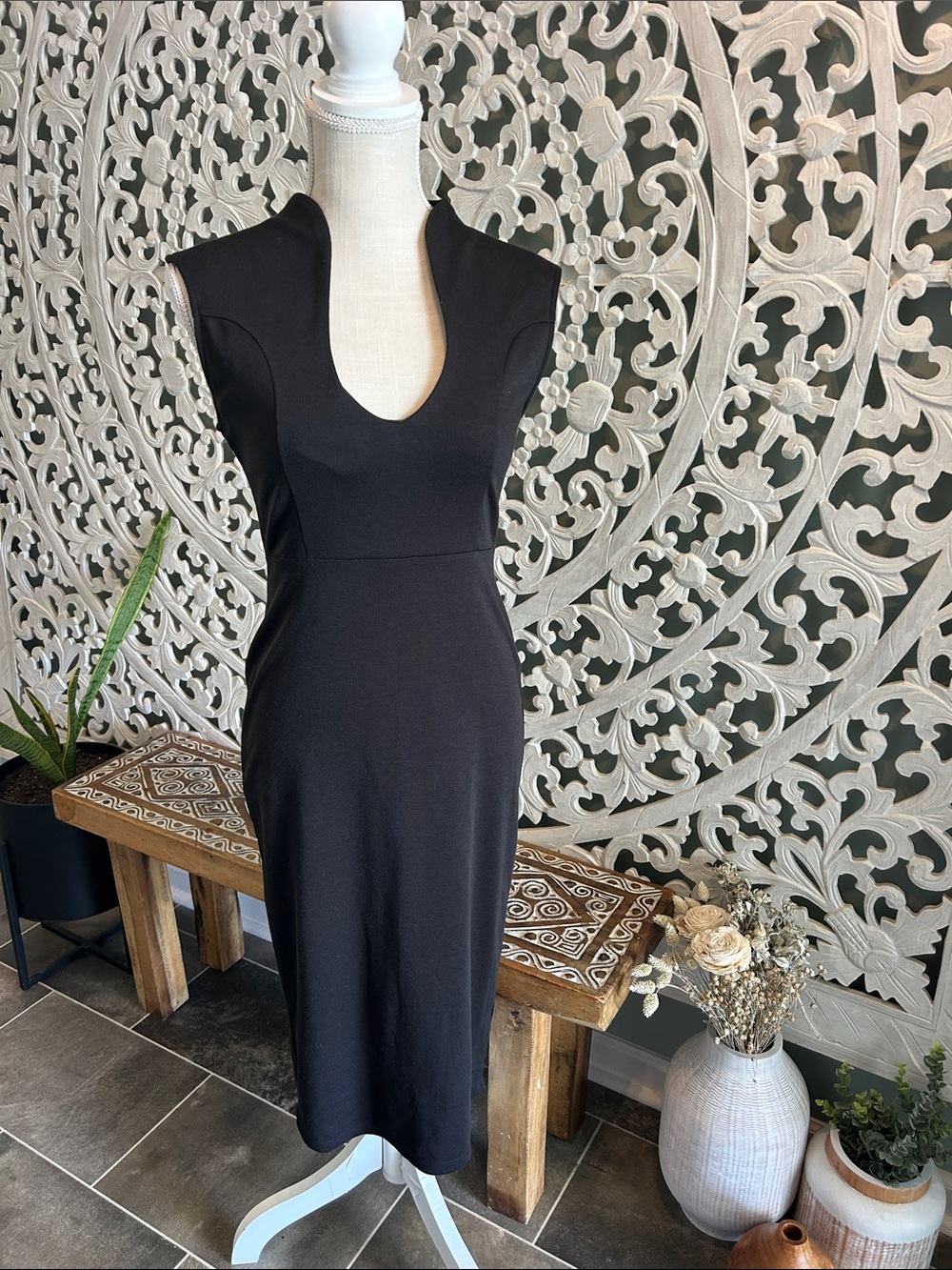Classic Black Cap-Sleeve Dress